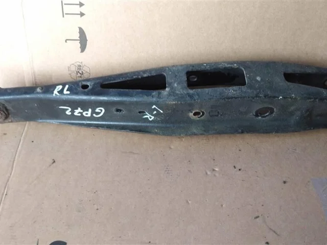 Рычаг задний левый нижний для Subaru Forester SH 2008-2012 на фотографиях