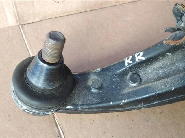 Рычаг задний левый нижний для Nissan Murano Z51 2007-2015 на фотографиях