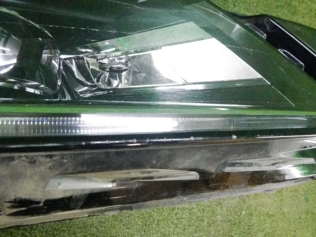 Фары для Skoda Octavia A7 Tour rest на фотографиях