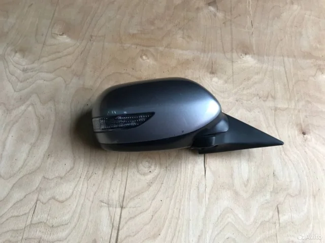 Стекла и зеркала для Subaru Legacy BL/B13 2003-2009 на фотографиях