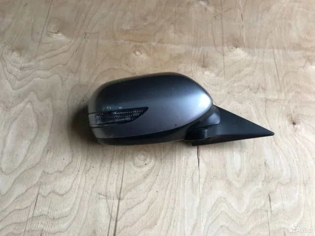 Стекла и зеркала для Subaru Legacy BL/B13 2003-2009 на фотографиях