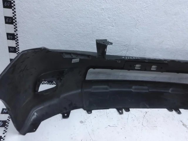 Бампер передний для Toyota Land Cruiser 200 (JDM) 2007-2013 на фотографиях