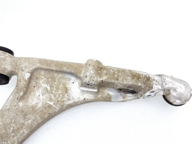 Рычаг передний правый нижний для Infiniti FX S50 2003-2008 на фотографиях