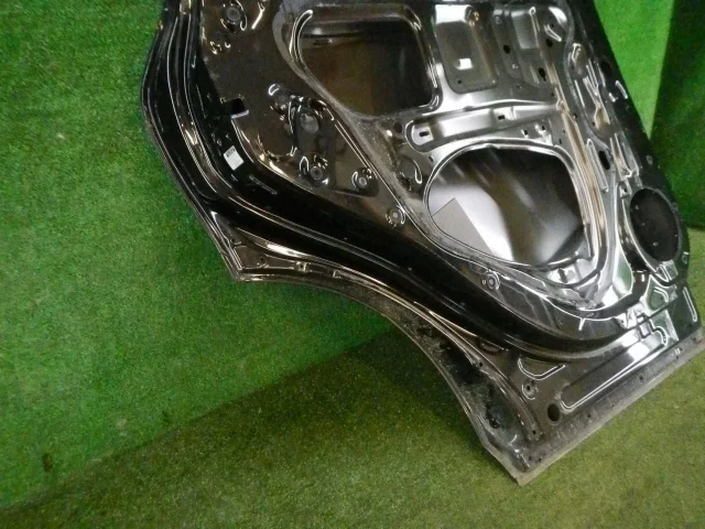 Дверь задняя левая для Lexus RX GGL10,15,16W, GYL10,15,16W (JDM) 2009-2014 на фотографиях