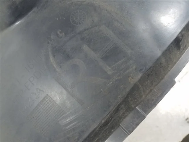 Крылья для Ford Kuga CBV 2008-2013 на фотографиях