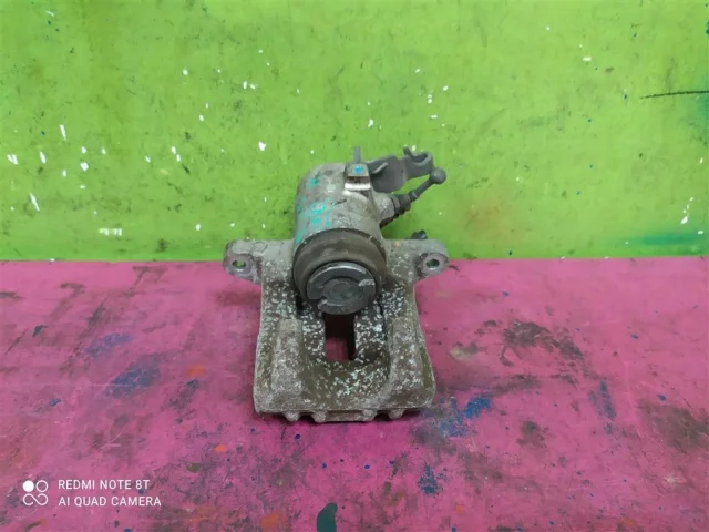 Суппорт задний правый для Skoda Octavia A5 Tour на фотографиях