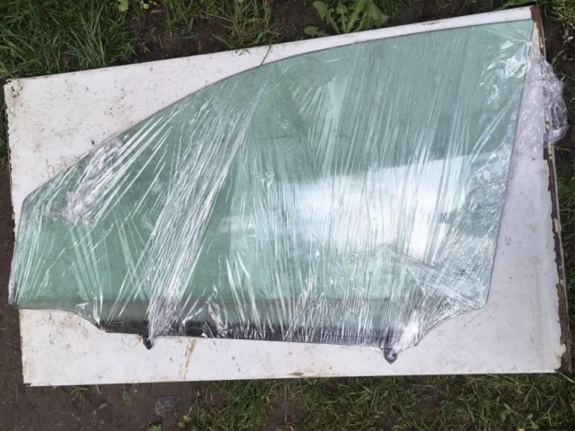 Стекло двери переднее левое для Lexus RX GGL10,15,16W, GYL10,15,16W (JDM) 2009-2014 на фотографиях