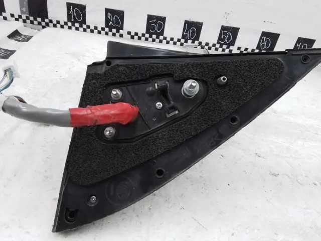 Зеркала для Toyota Land Cruiser J300 2021+ на фотографиях