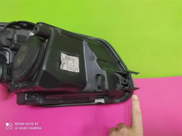 Фара левая для Skoda Fabia 6Y3 1999-2008 на фотографиях