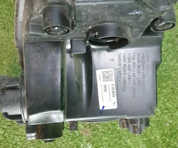 Противотуманка (ПТФ) передняя правая для Hyundai Creta 2 SU2 2021+ на фотографиях