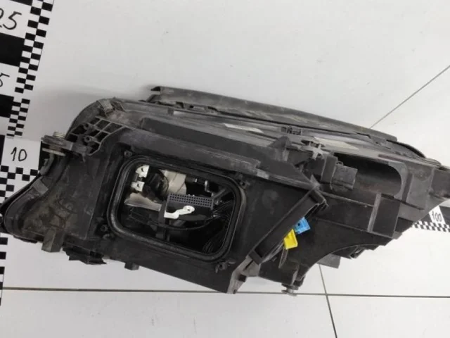 Противотуманка (ПТФ) передняя левая для Mercedes-Benz S class W222 2013-2017 на фотографиях