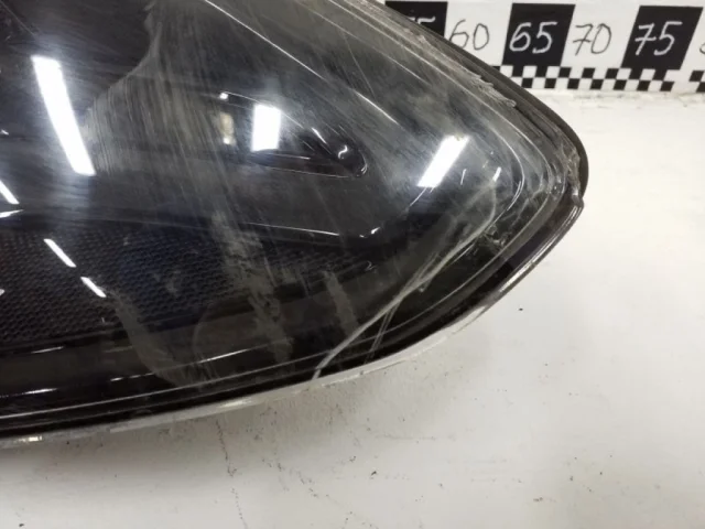 Фара правая для Porsche Panamera Универсал 2017-2024 на фотографиях