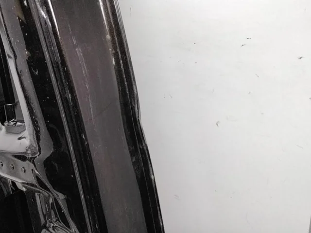 Дверь багажника для Volkswagen Touareg III (CR) 2018+ на фотографиях