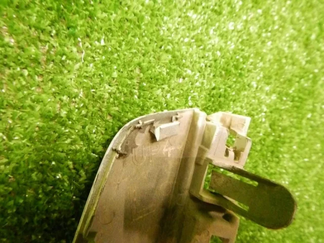 Заглушка буксировочного крюка передняя для Lexus RX GGL10,15,16W, GYL10,15,16W (JDM) 2009-2014 на фотографиях