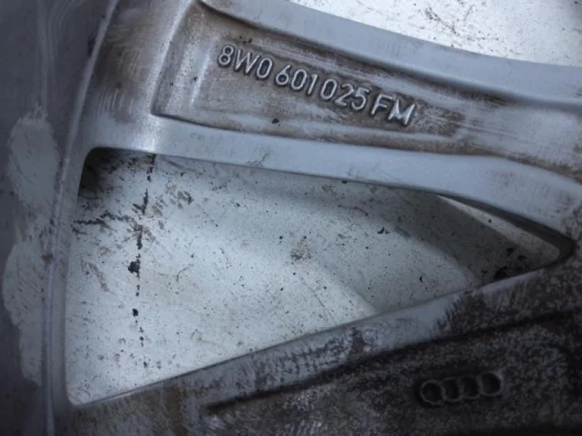 Диск колесный литой для Audi A5 F5 Купе 2016+ на фотографиях