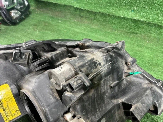 Фара левая для Lexus RX GGL10,15,16W, GYL10,15,16W (JDM) 2009-2014 на фотографиях