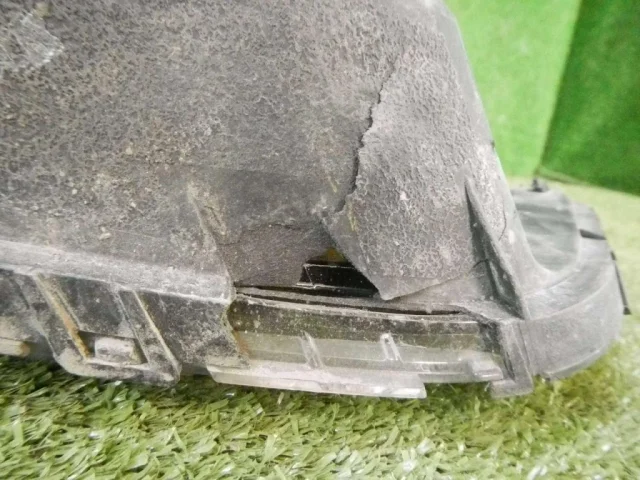 Противотуманка (ПТФ) передняя левая для Kia Cerato YD 2016-2020 rest. на фотографиях