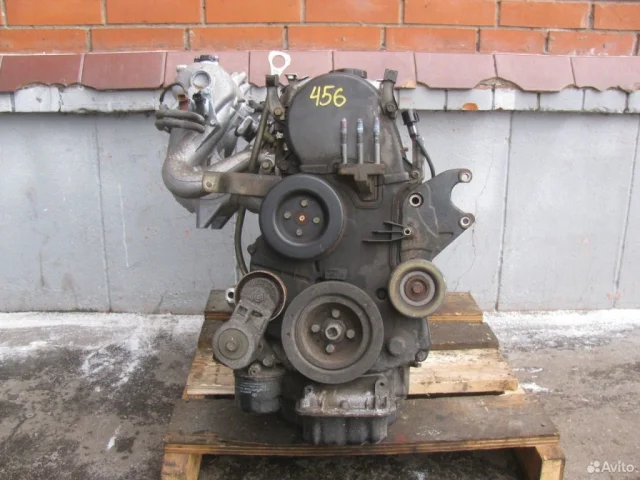 Двигатель без навесного для Mitsubishi Galant Седан (USA) 1990-1996 на фотографиях