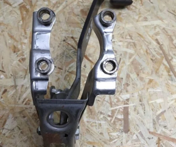 Педаль тормоза для Toyota Corolla E140/E150 Седан 2006-2013 на фотографиях