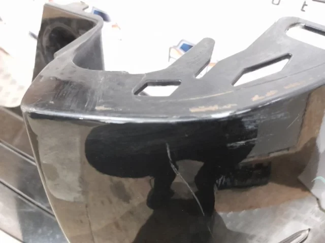 Бампер задний для Citroen C4 Хэтчбек 2004-2011 на фотографиях