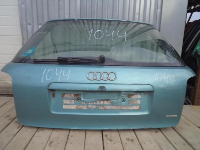 Крышка багажника для Audi A4 B5 Avant 1994-2001 на фотографиях
