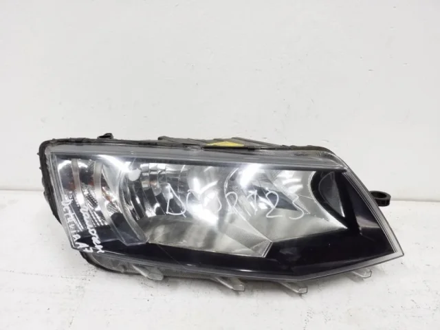 Фары для Skoda Octavia A7 Tour rest на фотографиях