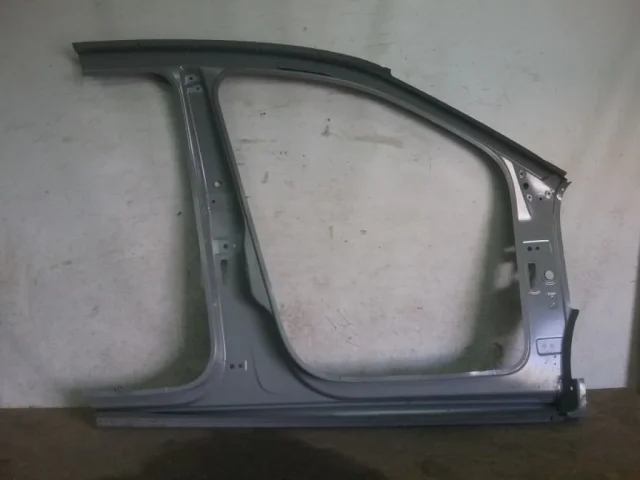 Стойка кузова центральная левая для Volkswagen Polo V (6R) 2009-2014 на фотографиях