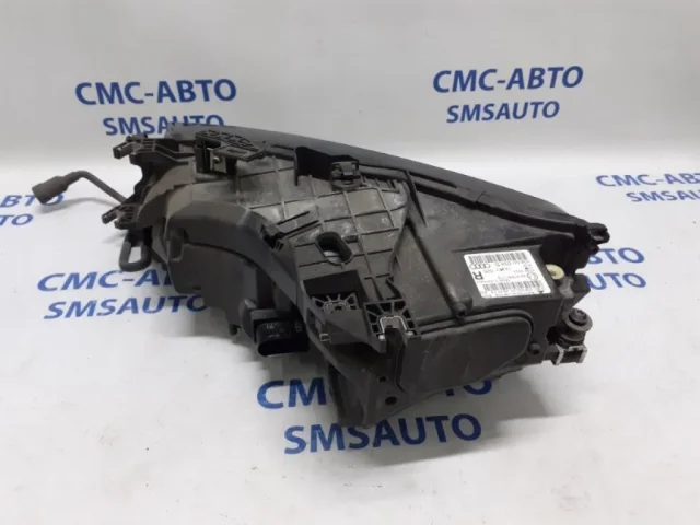 Фара ксенон левая для Audi A7 4G 2010-2014 на фотографиях