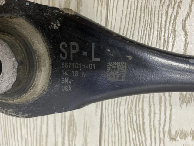 Качающийся рычаг правый для BMW X3 G01 2017-2023 на фотографиях