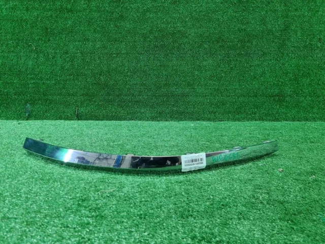 Молдинг заднего бампера левый для Volkswagen Touareg III (CR) 2018+ на фотографиях