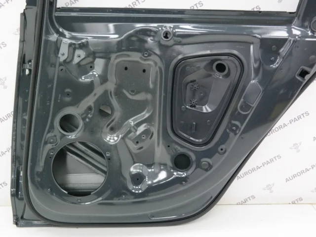 Двери для Audi A4 B9 Avant 2015+ на фотографиях