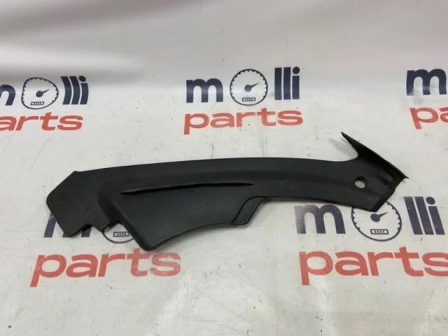 Усилитель переднего бампера для Audi A7 4G 2010-2014 на фотографиях