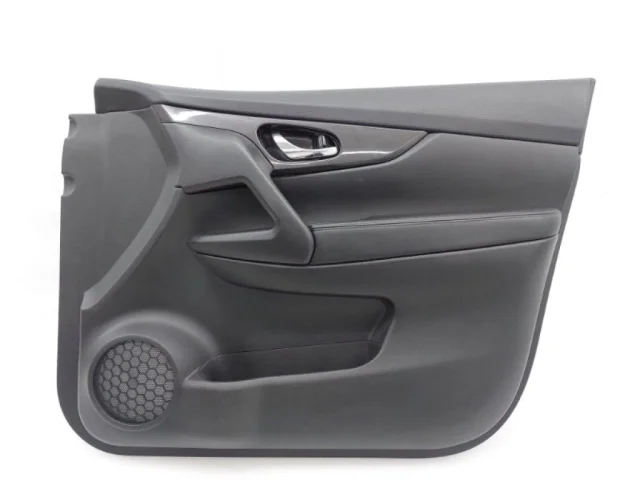 Уплотнитель передней правой двери для Nissan X-Trail T32 JDM 2013-2022 на фотографиях