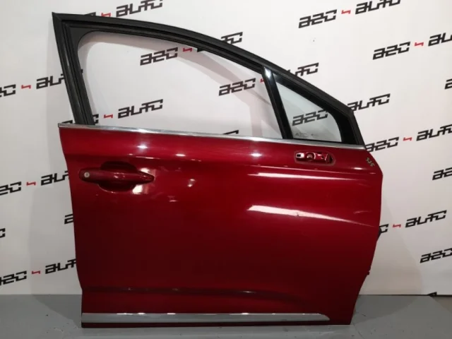 Двери для Citroen C4 Седан 2010-2016 на фотографиях