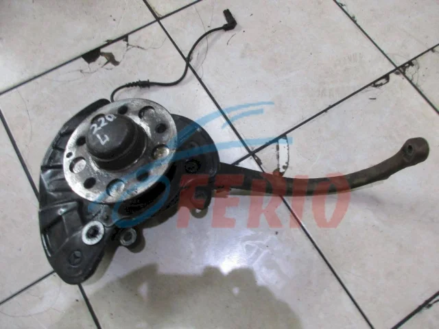 Кулак поворотный левый для Mercedes-Benz S class W220 1998-2005 на фотографиях