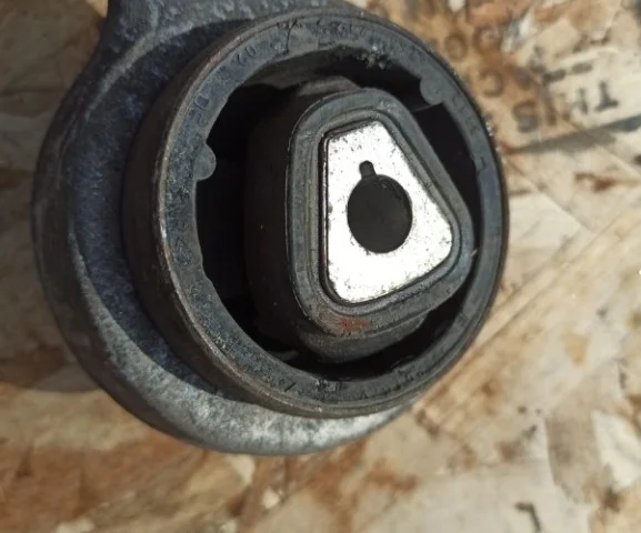 Рычаг передний левый нижний для BMW 3er Е92 Купе 2006-2012 на фотографиях