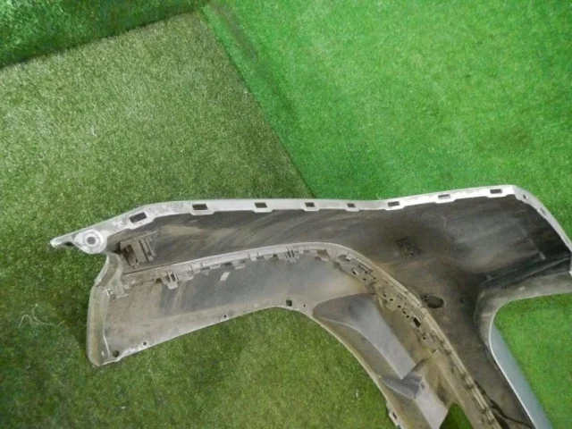 Бампер для Volkswagen Passat (B8) Variant 2014-2019 на фотографиях