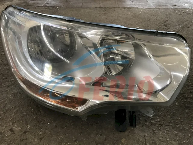 Фара правая для Citroen DS4 2011-2016 на фотографиях