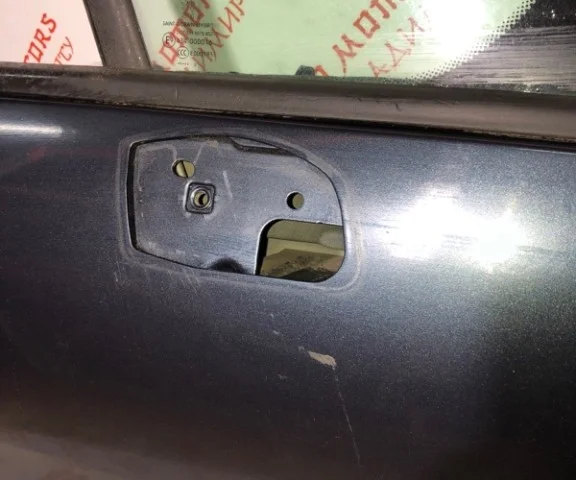 Дверь передняя правая для Peugeot 308 SW T7 2007-2014 на фотографиях