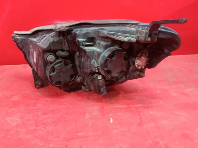 Фара правая для SsangYong Actyon CK rest 2013-2014 на фотографиях