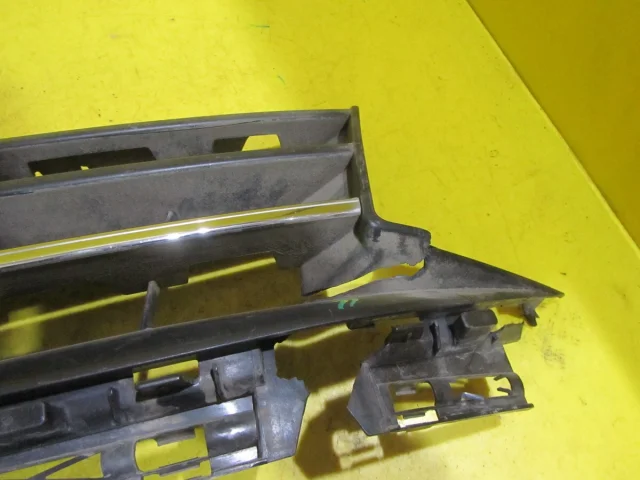 Решетка радиатора для Volkswagen Caddy IV (2K) 2015-2020 на фотографиях