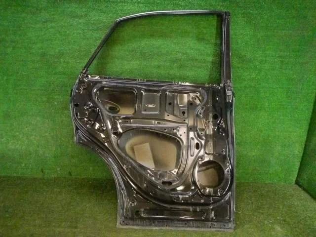 Дверь задняя левая для Lexus RX GGL10,15,16W, GYL10,15,16W (JDM) 2009-2014 на фотографиях