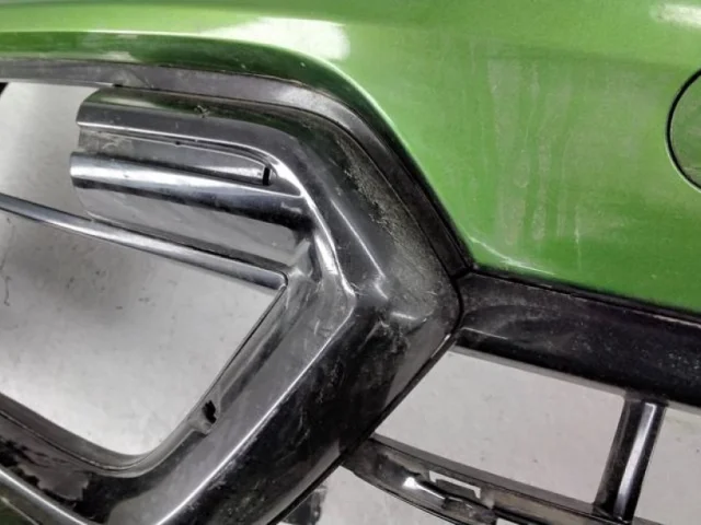 Бампер передний для Porsche Panamera Универсал 2017-2024 на фотографиях