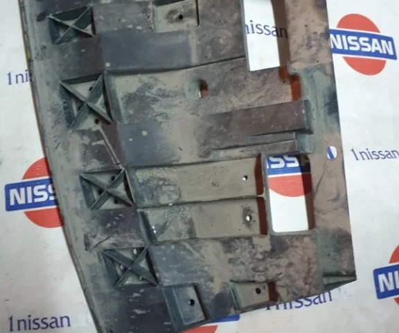 Спойлер переднего бампера для Nissan X-Trail T32 RU 2015-2022 на фотографиях