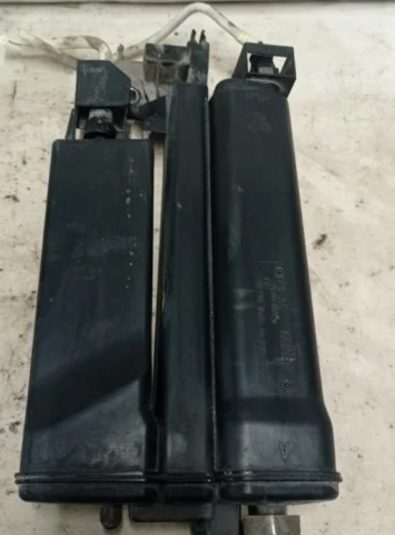 Адсорбер паров бензина для Skoda Octavia A7 rest на фотографиях