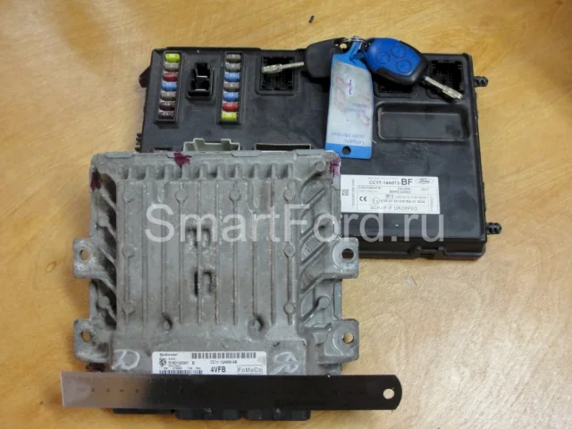 Блок управления двигателем для Ford Transit 2006-2013 Фургон на фотографиях