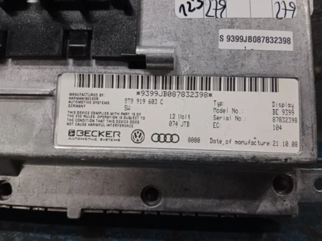 Монитор приборной панели для Audi A4 B8 2007-2015 на фотографиях