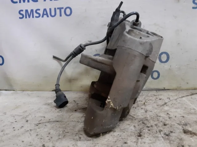 Суппорт передний левый для Audi A6 C6 Avant 2004-2011 на фотографиях