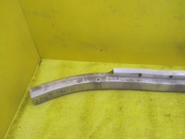 Усилитель бампера передний нижний для Mercedes-Benz S class W222 2013-2017 на фотографиях