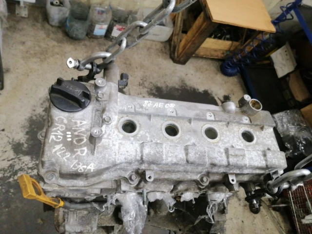 Двигатель без навесного для Mazda Familia Y12 Универсал 2007-2018 на фотографиях